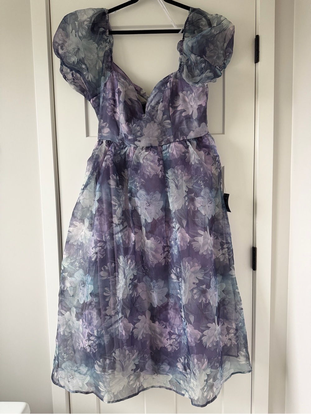 Lulu's Purple and Light Blue Floral Puff-Sleeve Party Dress